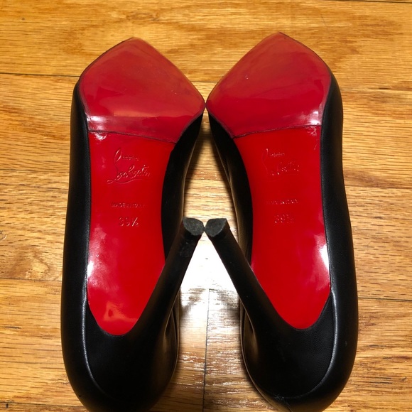 Christian Louboutin Classic Pigalle Pump